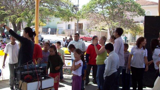 Encontro Escolar na Praça