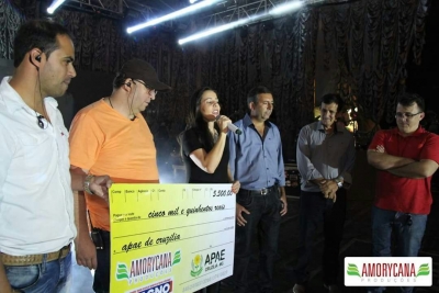 APAE é beneficiada com porcentagem da bilheteria ingresso solidário  na Festa de Aniversário de Cruzília de 2016